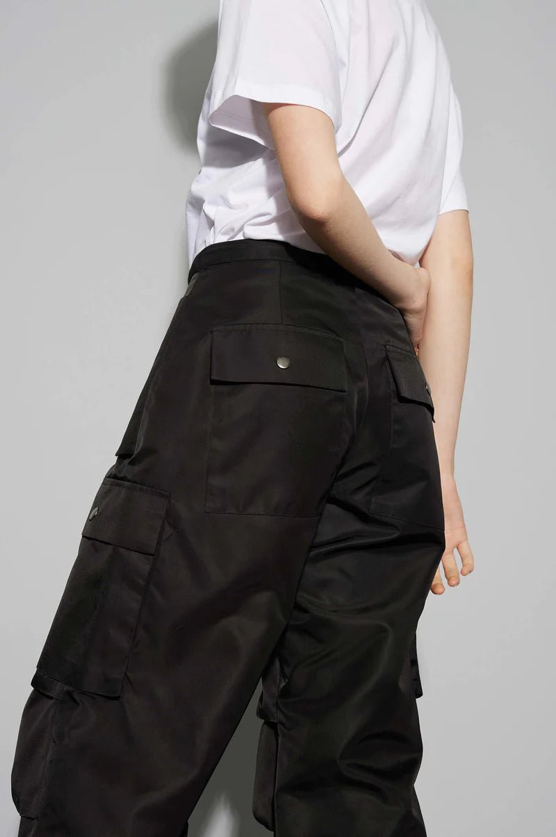 Oval Square Shine Pants - Black