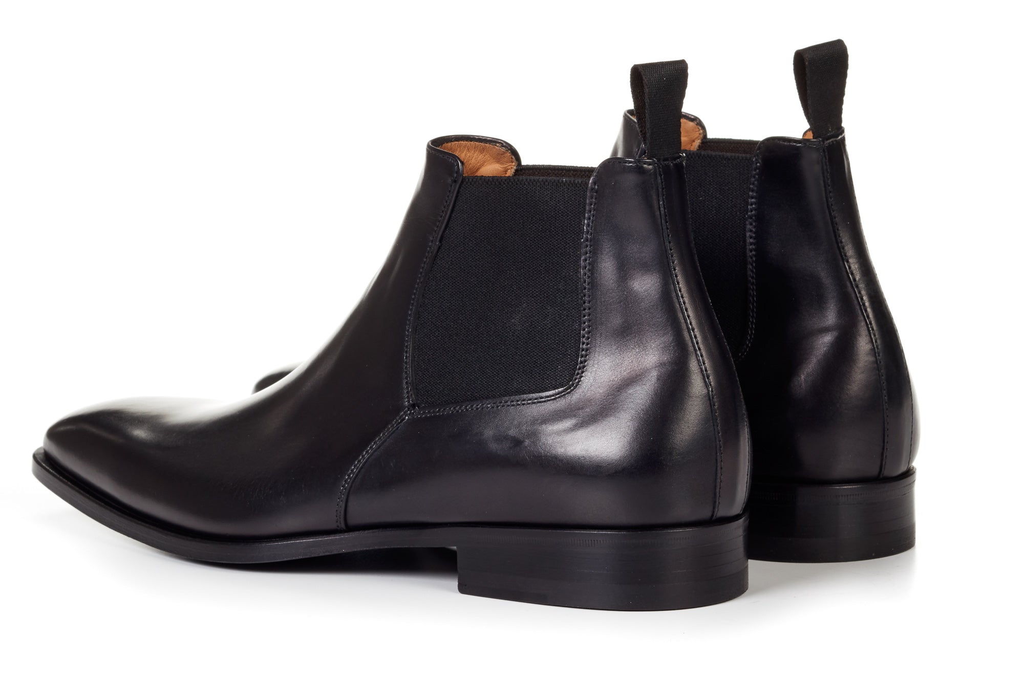 The Wayne Low-Cut Chelsea Boot - Nero