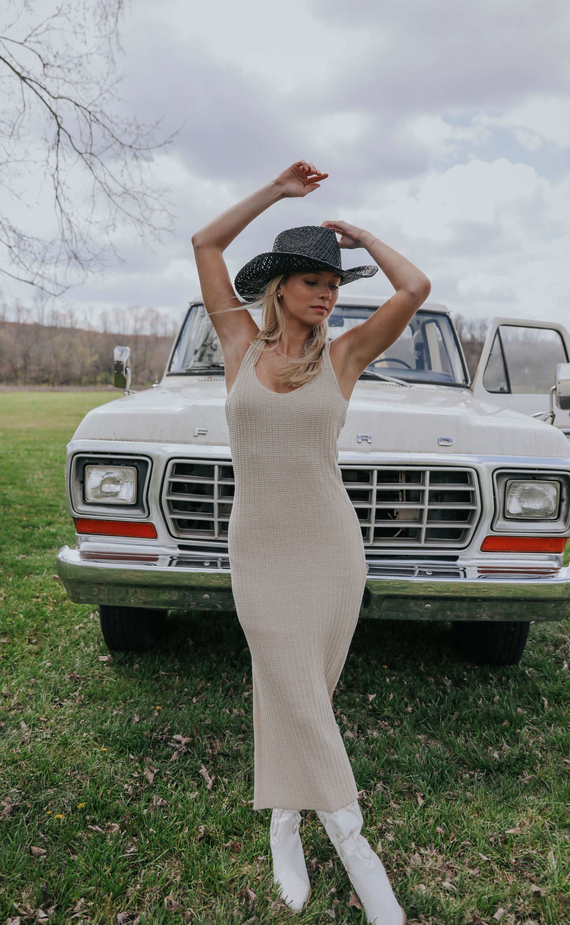 z supply: brayden midi dress - oatmeal